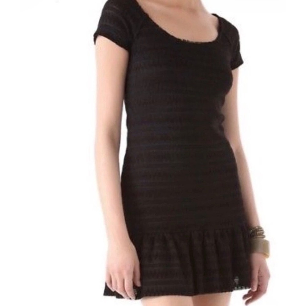 Free People Dress Womens S Black Solid Black Textured Knit Ruffle Hem F823Z439